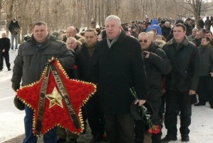возложение венка