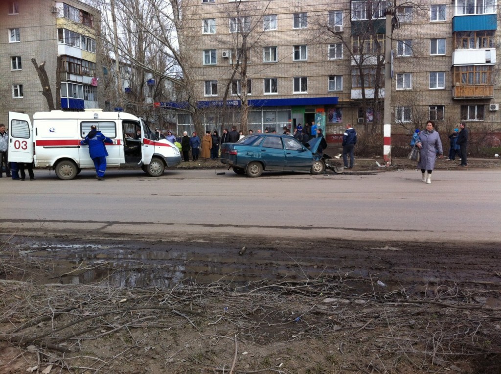 ДТП_Балаково_11_апреля_2013_3