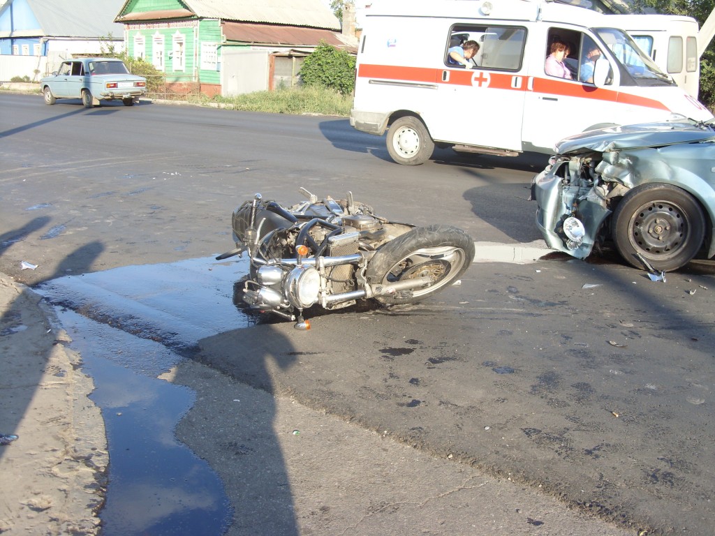 ДТП_комарова_шевроле_сузуки_4