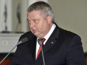 максим фатеев