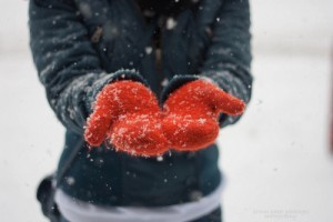снег