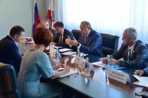 радаев_совещание_экспресс волга банк