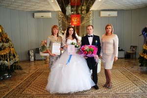 первые молодожены 2016