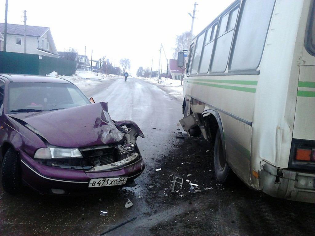 ДТП_дэу_грибоедова_1
