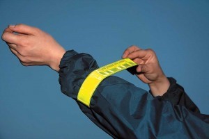 светоотражающий браслет