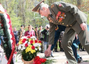монумент Чернобыльская АЭС