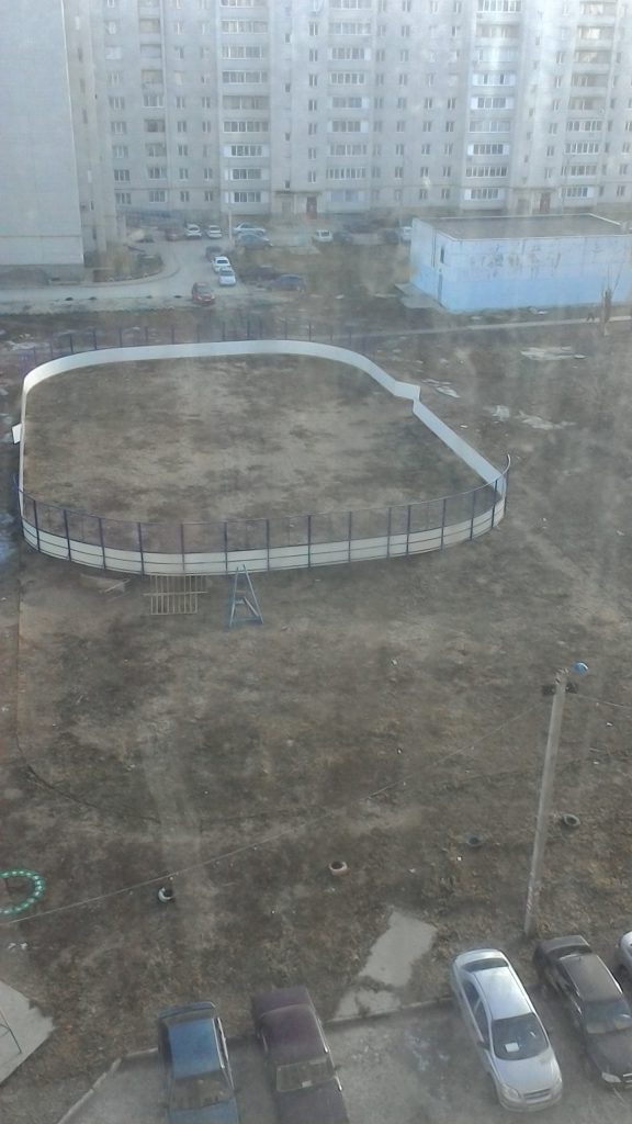 xokkejnaya-korobka-4-mkrn