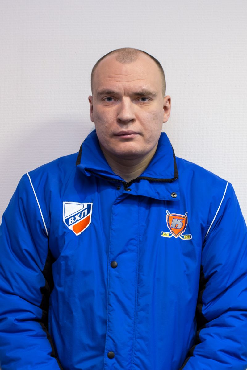 Разин хоккейный тренер