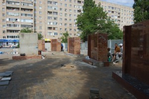 стройка_памятник строителям