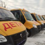 Роман Бусаргин: в 22 муниципалитета Саратовской области отправлено 44 школьных автобуса
