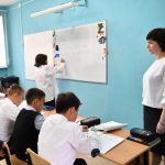 Роман Бусаргин: принято решение о запуске новой региональной программы «Сельский педагог»