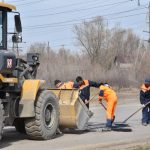 В Балакове начался текущий ремонт дорог горячей асфальтобетонной смесью