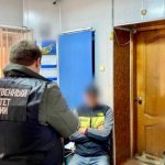 В Балакове следователи СК возбудили уголовное дело в отношении иностранных граждан, подозреваемых в покушении на дачу взятки