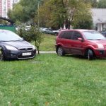 Балаковские депутаты долго спорили о формулировке понятия “газон”, за парковку на котором будут штрафовать