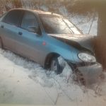 В Балаковском районе в кювет с дороги съехал “Запорожец”, пострадали и водитель, и его пассажиры