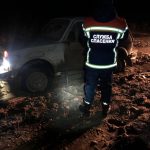 Вчера ночью в Вольском районе спасатели помогли трем молодым людям, которые замерзали на полевой дороге у Шихан
