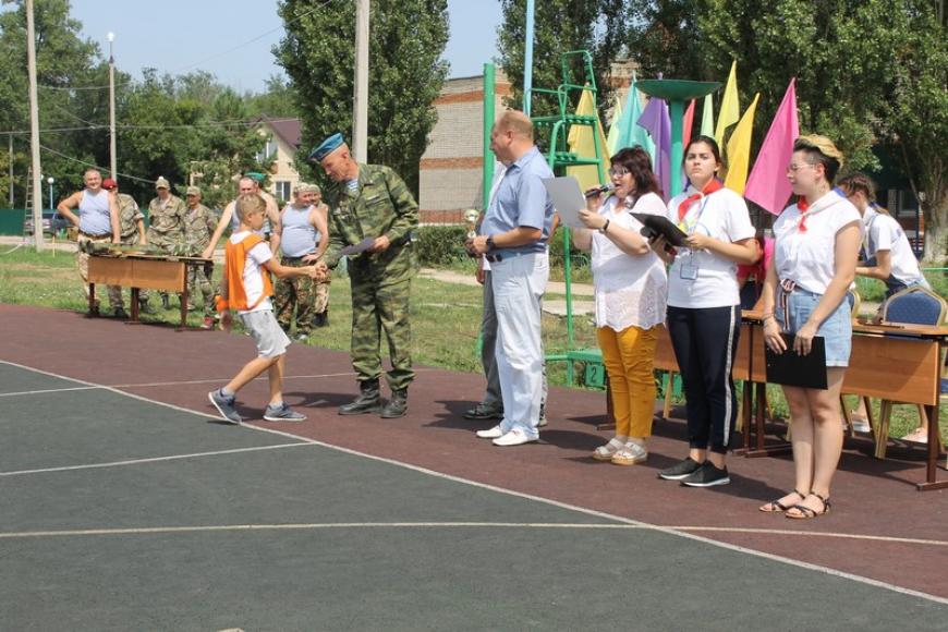 Балаковская игра. Доц Лазурный Балаково. Зарница военно-патриотическая игра. Балаково школы в Лазурном. Лазурный лагерь Волгоградская область 2022 год.