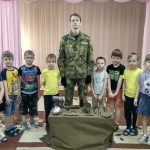 Сегодня в музее Боевой Славы Балаковского центра «Набат» побывали ребята из детского сада «Ласточка»